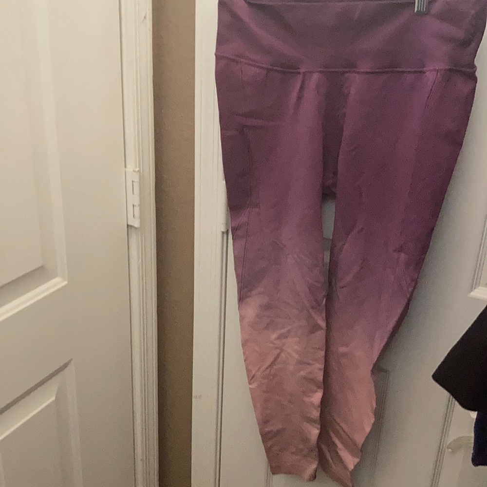 FINAL MARKDOWN All in motion workout capris (XXL)